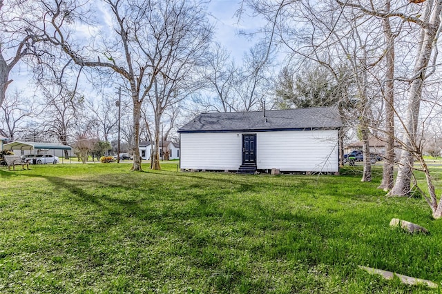 1316 Bailey St, Wharton, TX 77488 - view of green lawn featuring entry steps