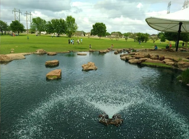 4106 Alice Dr, Sugar Land, TX 77478 - water view