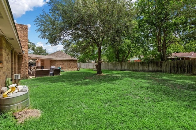 1520 Sycamore St, Navasota, TX 77868 - view of yard