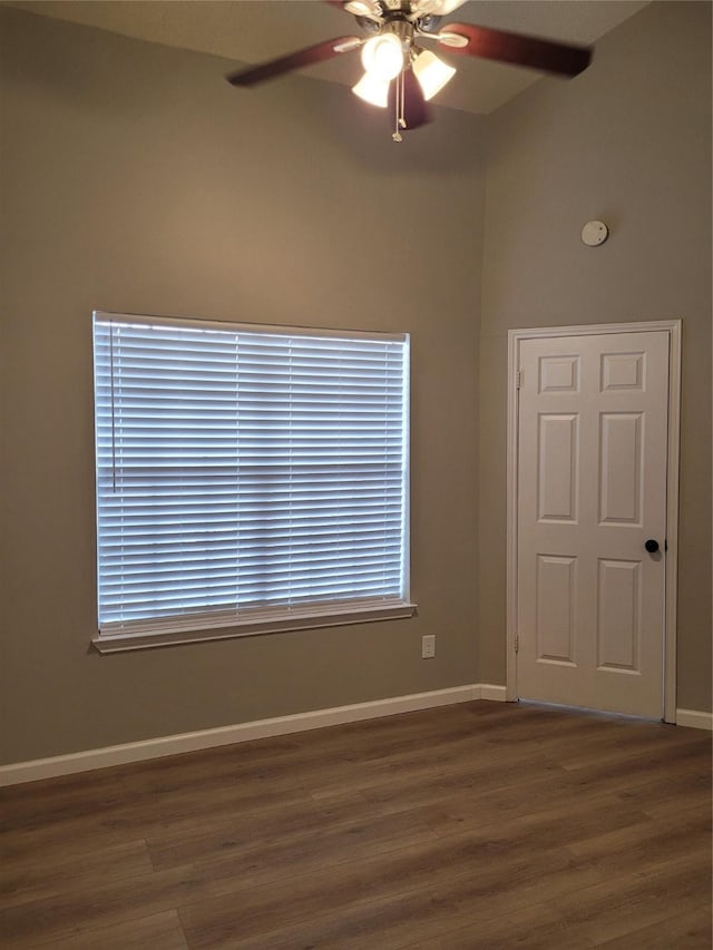 2300 Old Spanish Trl Unit 2136, Houston, TX 77054 - unfurnished room with a ceiling fan, wood finished floors, and baseboards