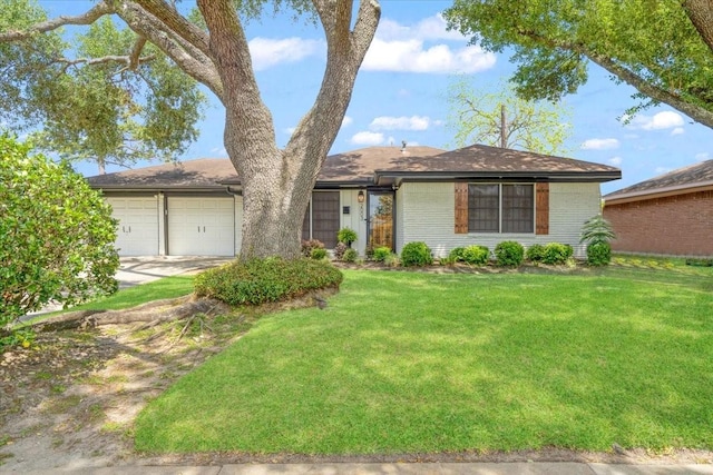 2003 Sieber Dr, Houston, TX 77017 - single story home featuring an attached garage, a front lawn, and driveway