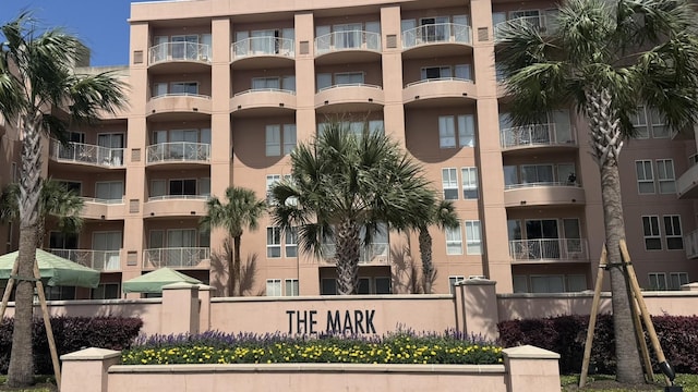 3505 Sage Rd Unit 602, Houston, TX 77056 - view of apartment building / complex