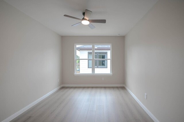 6322 Sayers St, Houston, TX 77026 - spare room with light wood-type flooring and a ceiling fan