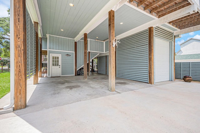 817 Bryan Ave, Seabrook, TX 77586 - garage with a carport