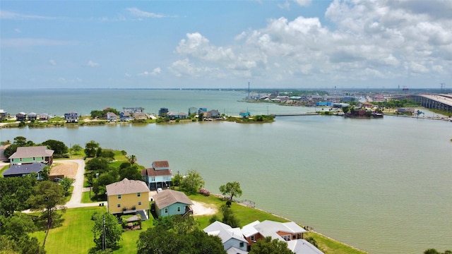 817 Bryan Ave, Seabrook, TX 77586 - bird's eye view of a nearby body of water