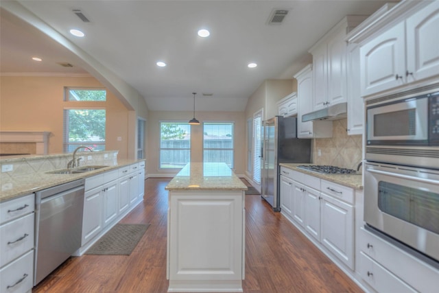 7028 Longmire Cir, Conroe, TX 77304 - photo 16