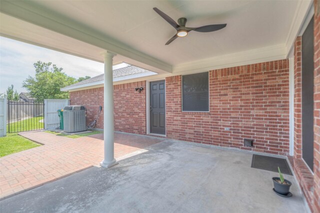 7028 Longmire Cir, Conroe, TX 77304 - photo 33