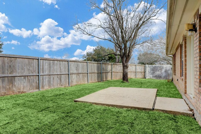 431 Cardinal Oaks, League City, TX 77565 - view of yard featuring a patio area