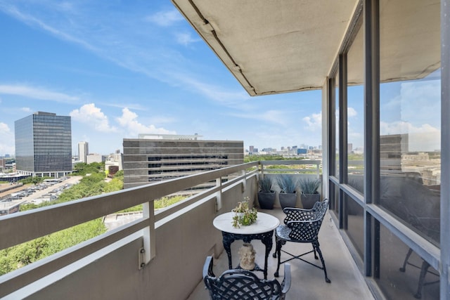 15 Greenway Plz Unit 12F, Houston, TX 77046 - photo 22