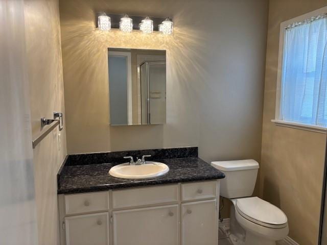 5542 Holly St Unit 206, Houston, TX 77081 - bathroom with toilet and vanity