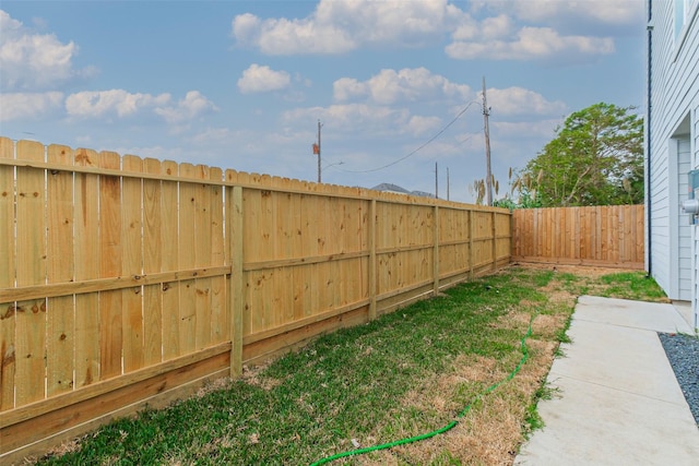5703 Balbo St Unit B, Houston, TX 77091 - view of fenced backyard