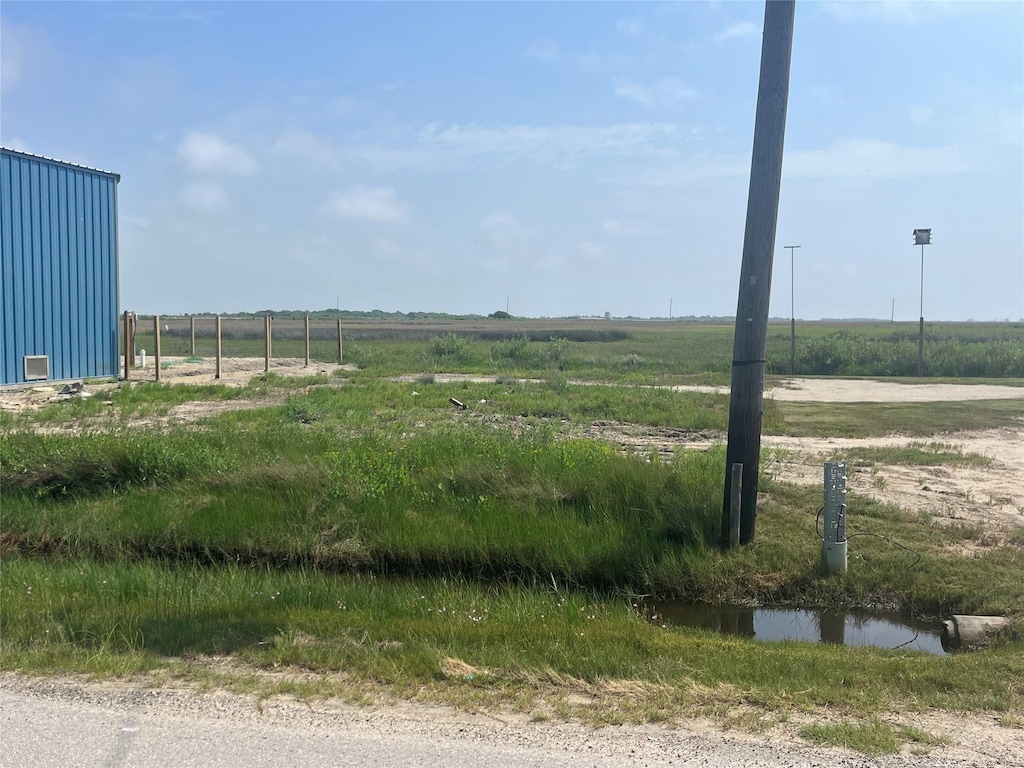 1240 E Canal Dr, Crystal Beach, TX 77650