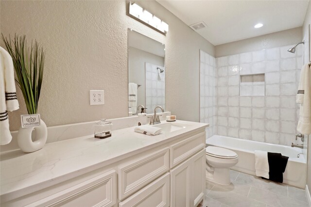 240 Sleepy Hollow Dr, Lake Jackson, TX 77566 - full bath featuring a textured wall, bathing tub / shower combination, toilet, and vanity