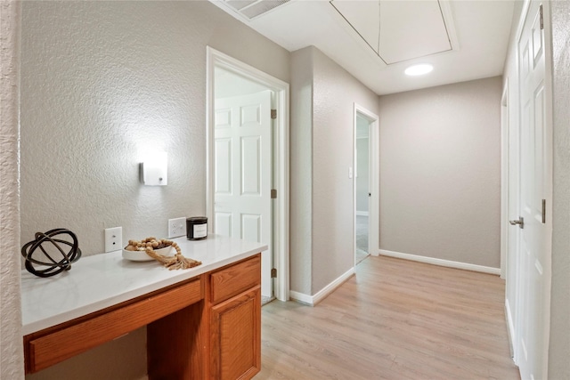 240 Sleepy Hollow Dr, Lake Jackson, TX 77566 - bathroom with wood finished floors, a textured wall, baseboards, and recessed lighting