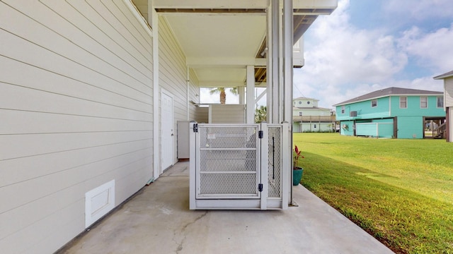 985 Sue Dr, Crystal Beach, TX 77650 - view of patio featuring a gate