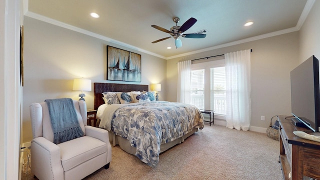 985 Sue Dr, Crystal Beach, TX 77650 - bedroom featuring recessed lighting, light colored carpet, crown molding, baseboards, and a ceiling fan