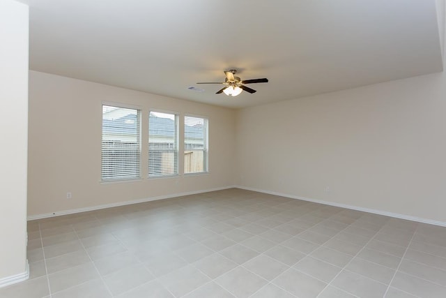 1626 Summer City Dr, Houston, TX 77047 - unfurnished room featuring ceiling fan and baseboards