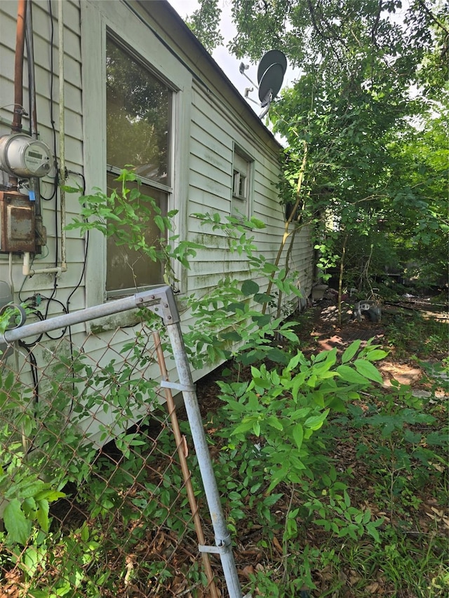 view of property exterior