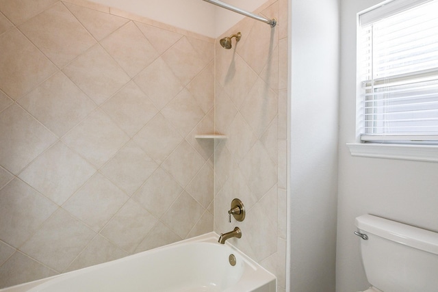 209 Cambria Green Ln, Katy, TX 77493 - full bath featuring plenty of natural light, toilet, and washtub / shower combination