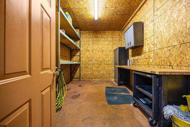 2119 Red Bird Ln, Brookshire, TX 77423 - storage featuring wine cooler