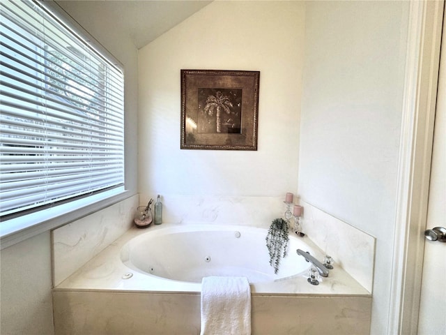 9630 E Withers Way Cir, Houston, TX 77065 - bathroom with a jetted tub and lofted ceiling