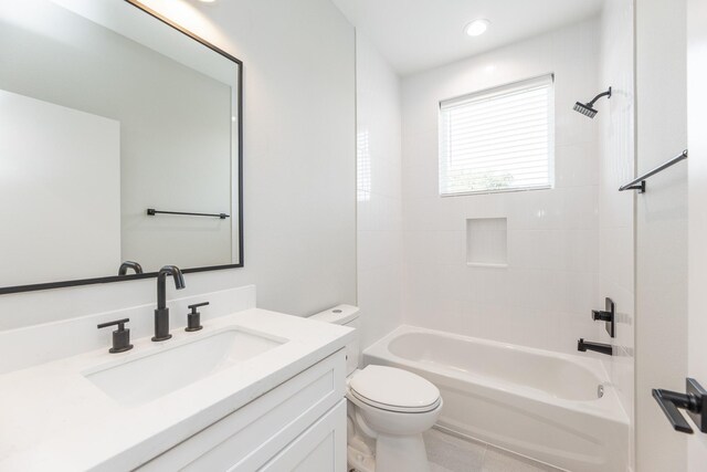 3312 Bremond St, Houston, TX 77004 - full bath with toilet, vanity, shower / washtub combination, and recessed lighting