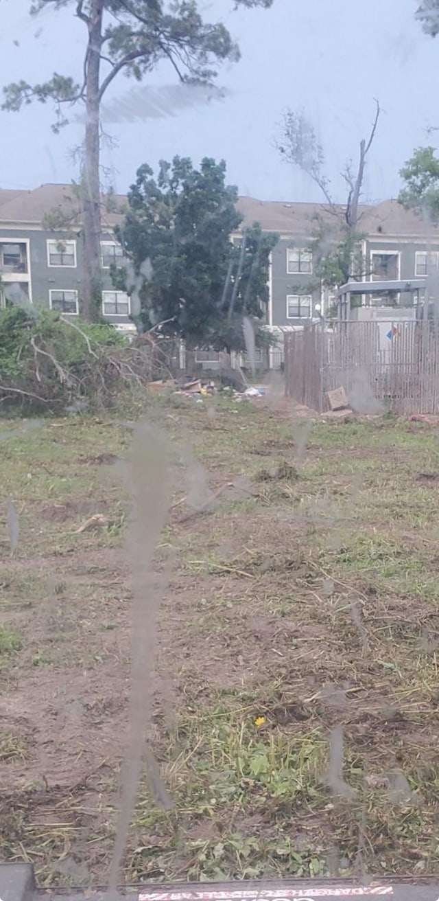 88 Berry Rd, Houston, TX 77022