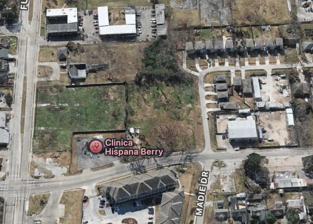 88 Berry Rd, Houston, TX 77022