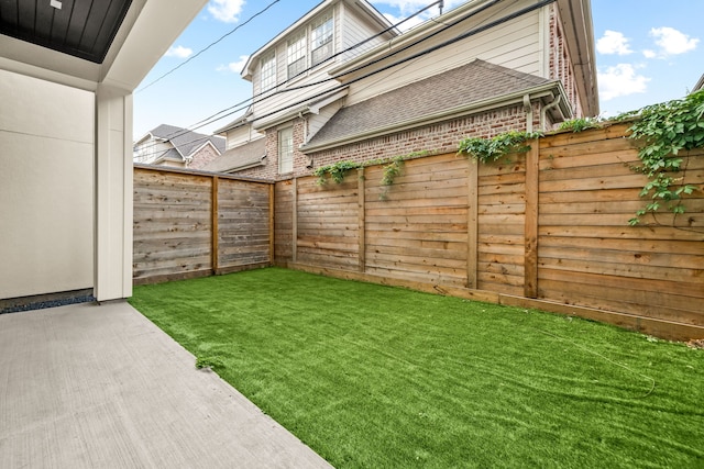 5820 Winsome Ln Unit B, Houston, TX 77057 - view of yard with a patio area