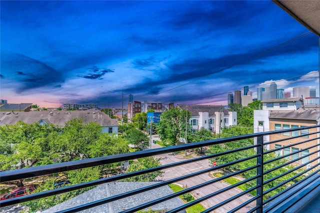 2110 Mason St, Houston, TX 77006 - view of balcony