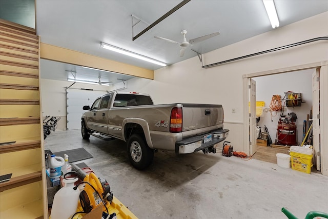 37922 Clubhouse Ln, Magnolia, TX 77355 - garage featuring a ceiling fan