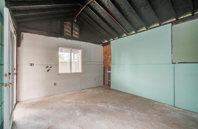 2711 Maury St, Houston, TX 77009 - view of garage