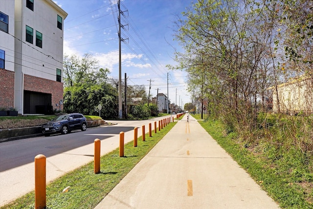 1704 Alamo St Unit A, Houston, TX 77007 - view of road with sidewalks