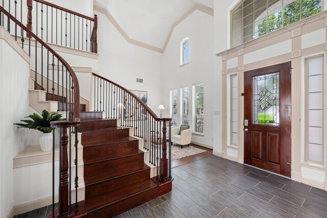 4603 Red Hawk Ct, Sugar Land, TX 77479 - foyer featuring stairs, high vaulted ceiling, and baseboards