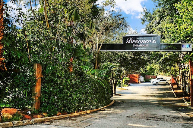 4404 Dickson St Unit B, Houston, TX 77007 - view of road