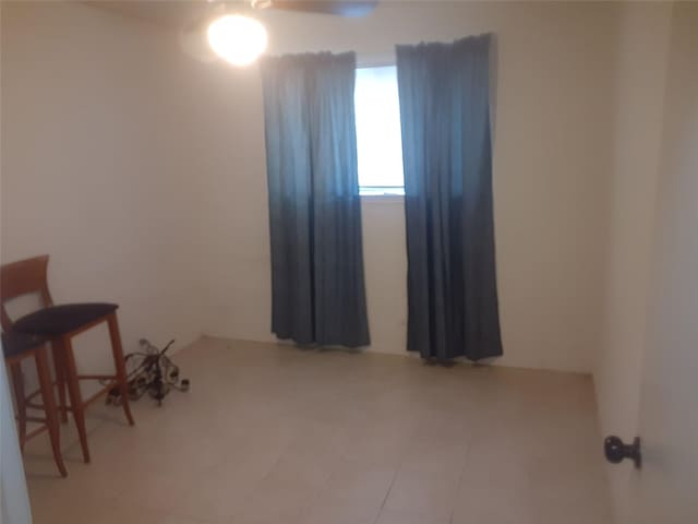 4927 Algernon Dr, Spring, TX 77373 - view of unfurnished room