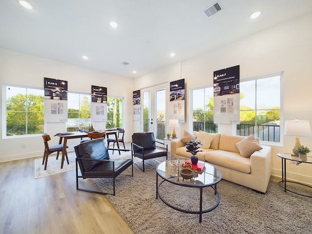 2710 Jensen Creek Ln, Houston, TX 77026 - living area with wood finished floors and recessed lighting