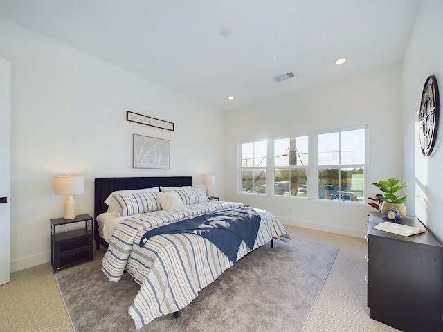 2710 Jensen Creek Ln, Houston, TX 77026 - bedroom featuring light carpet and recessed lighting