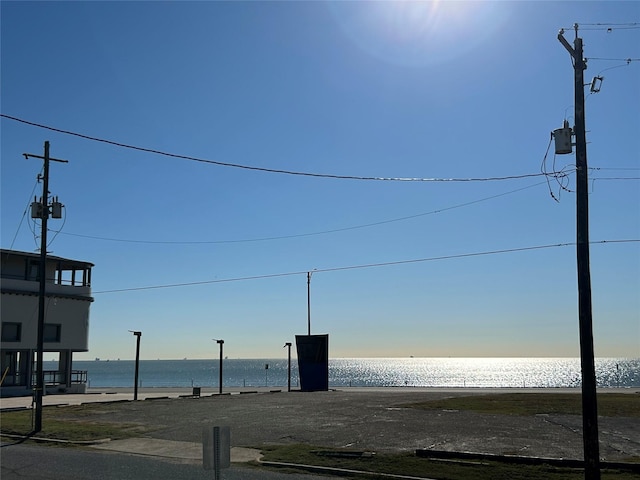 1328 Avenue N 1/2 Ave N 1/2, Galveston, TX 77550 - photo 2