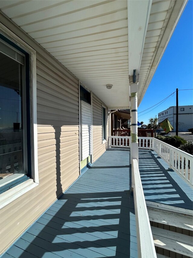 1328 Avenue N 1/2 Ave N 1/2, Galveston, TX 77550 - photo 3