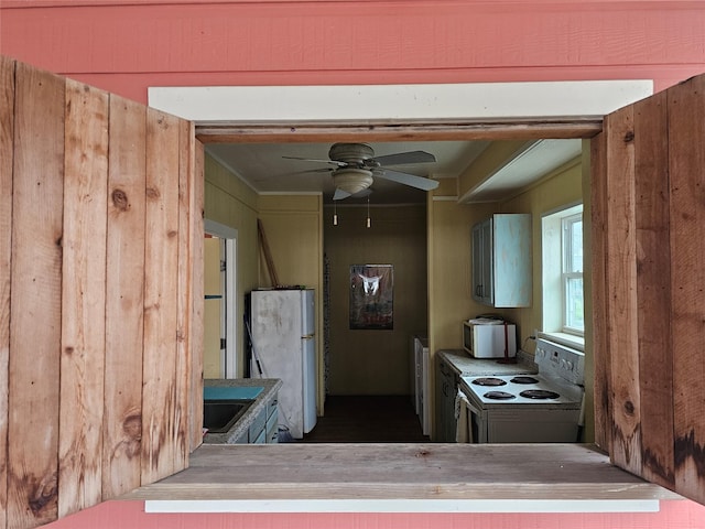 833 Kahla Dr, Crystal Beach, TX 77650 - stairway with ceiling fan