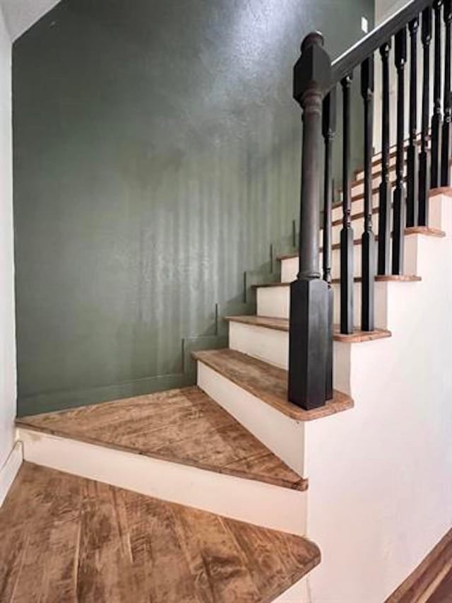 880 E Tram Rd, Vidor, TX 77662 - stairs with baseboards