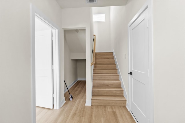 3475 Simmons St, Houston, TX 77004 - staircase featuring wood finished floors and baseboards