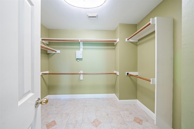 2502 Sea Horse Ct, Seabrook, TX 77586 - view of walk in closet