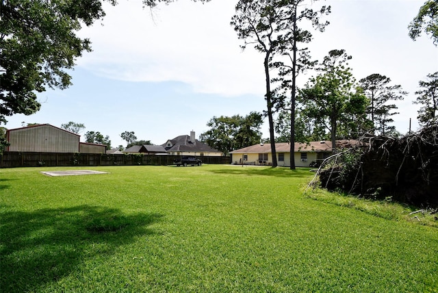 5216 Sue Marie Ln, Houston, TX 77091 - view of yard