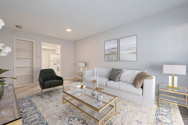 2250 Bering Dr Unit 101, Houston, TX 77057 - living area featuring baseboards