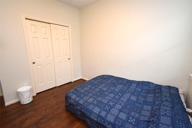 20815 Crimson Oak Trl, Humble, TX 77346 - bedroom with wood finished floors and baseboards