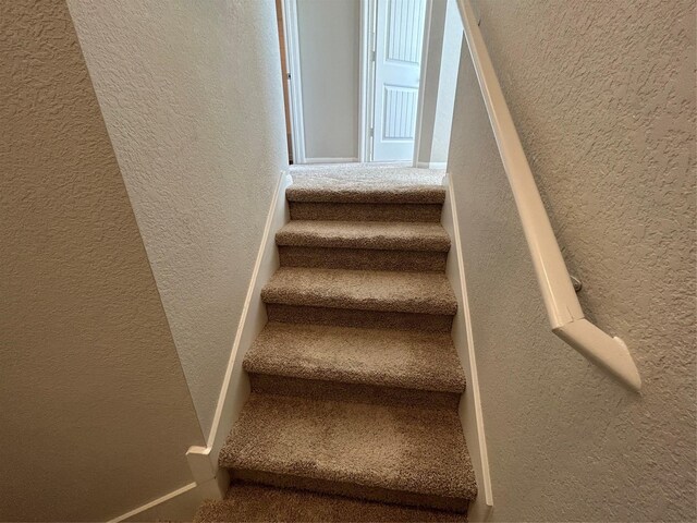2002 Arborside Dr, Austin, TX 78754 - stairway with a textured wall
