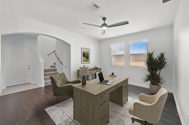 1193 Stallion Rdg, Alvin, TX 77511 - office space featuring a ceiling fan, arched walkways, light wood-style floors, and baseboards
