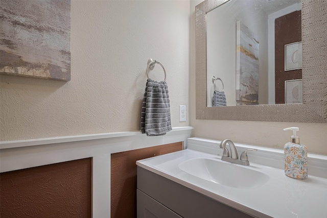 8113 E Pine Creek Bnd, Cypress, TX 77433 - bathroom featuring vanity